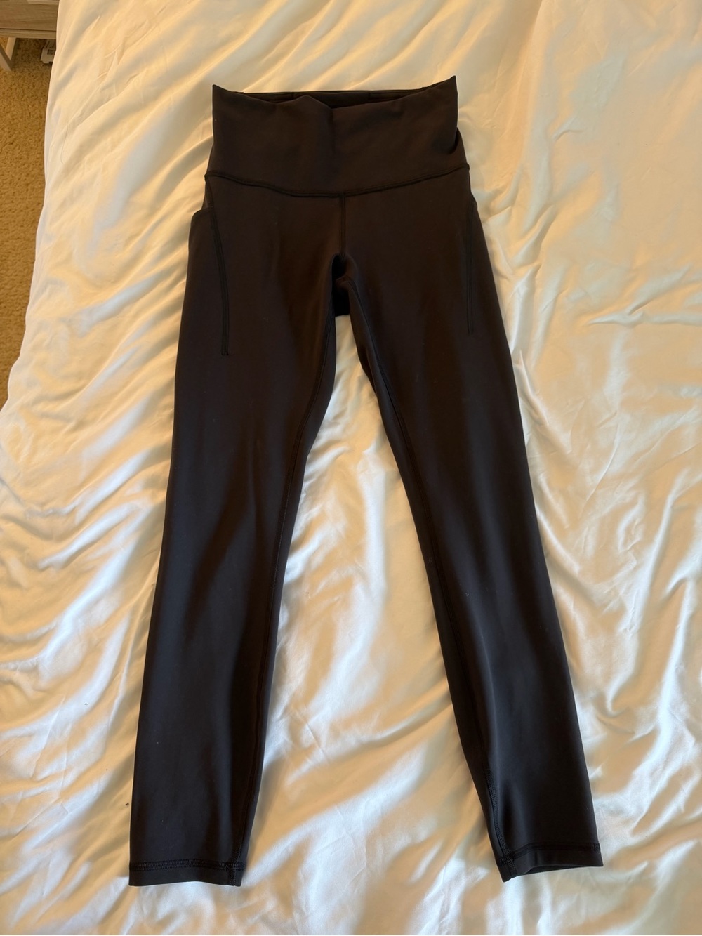 Wundertrain High-Rise Leggings with pockets 25”